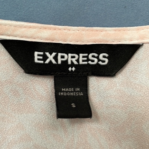 Express long sleeve top - Picture 2 of 2